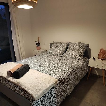 Chambre Au Coeur Des Vignes Myans Buitenkant foto